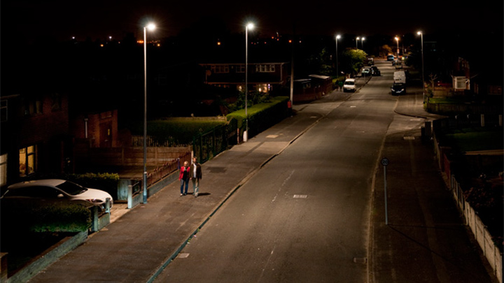 Nicely lit street at Orford, UK by Philips street lighting