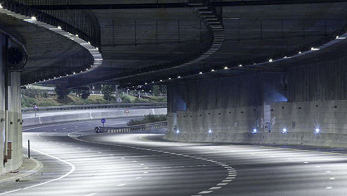TotalTunnel - LED tunnel light by Philips Lighting